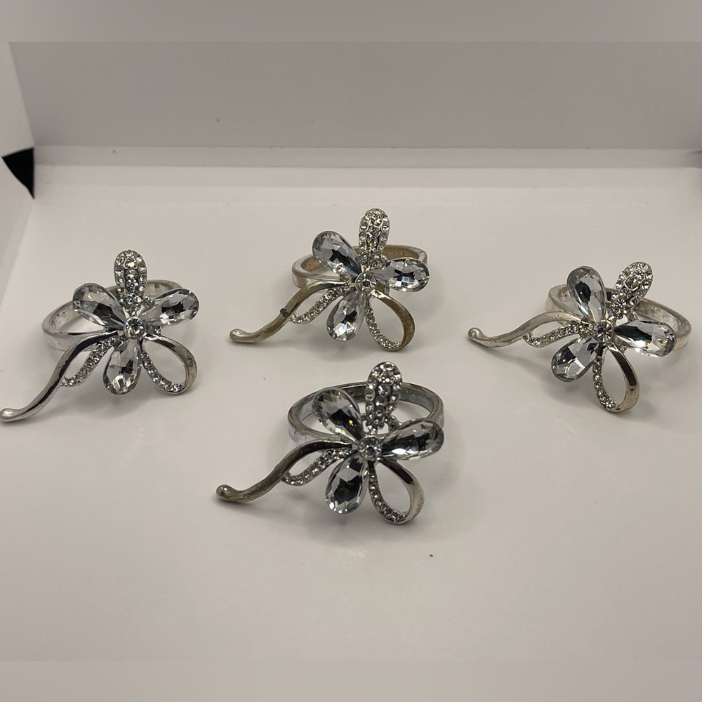 4 -Piece Napkin Ring